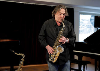 Video zum Saxophone